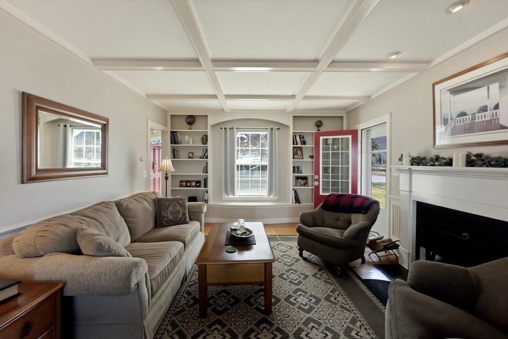 47 Arlington Rd