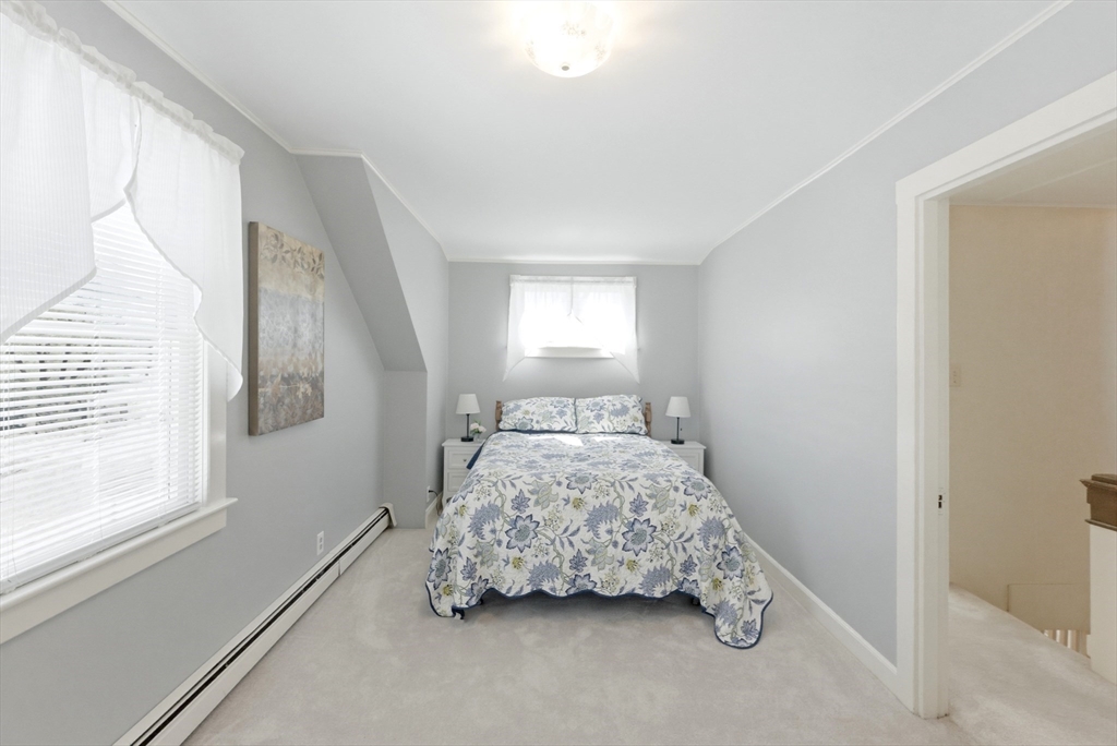 47 Arlington Rd
