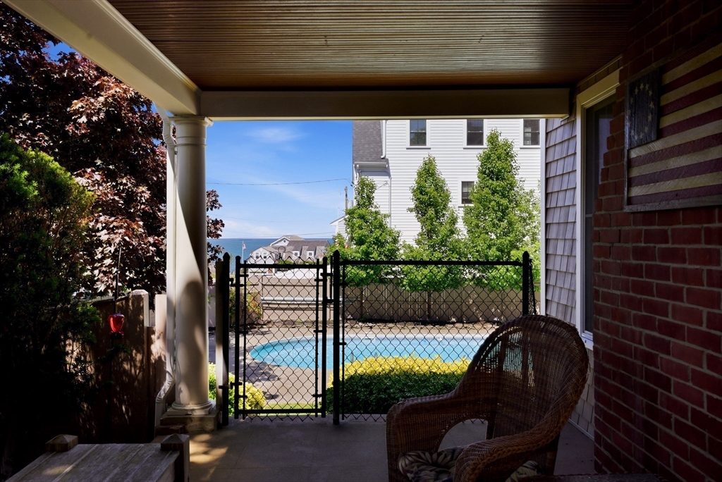 47 Arlington Rd