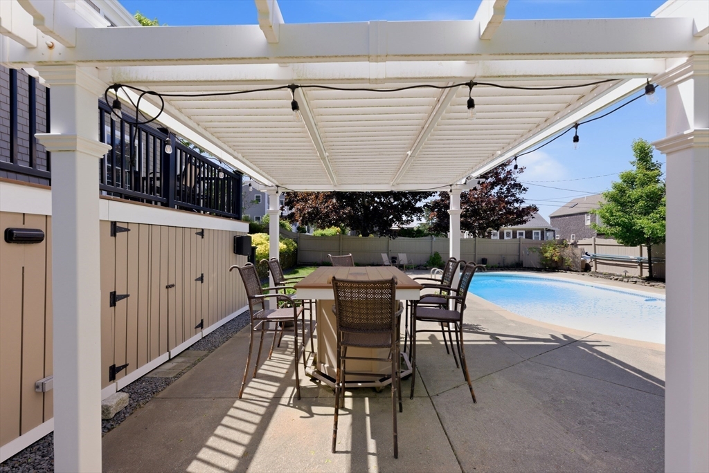 47 Arlington Rd