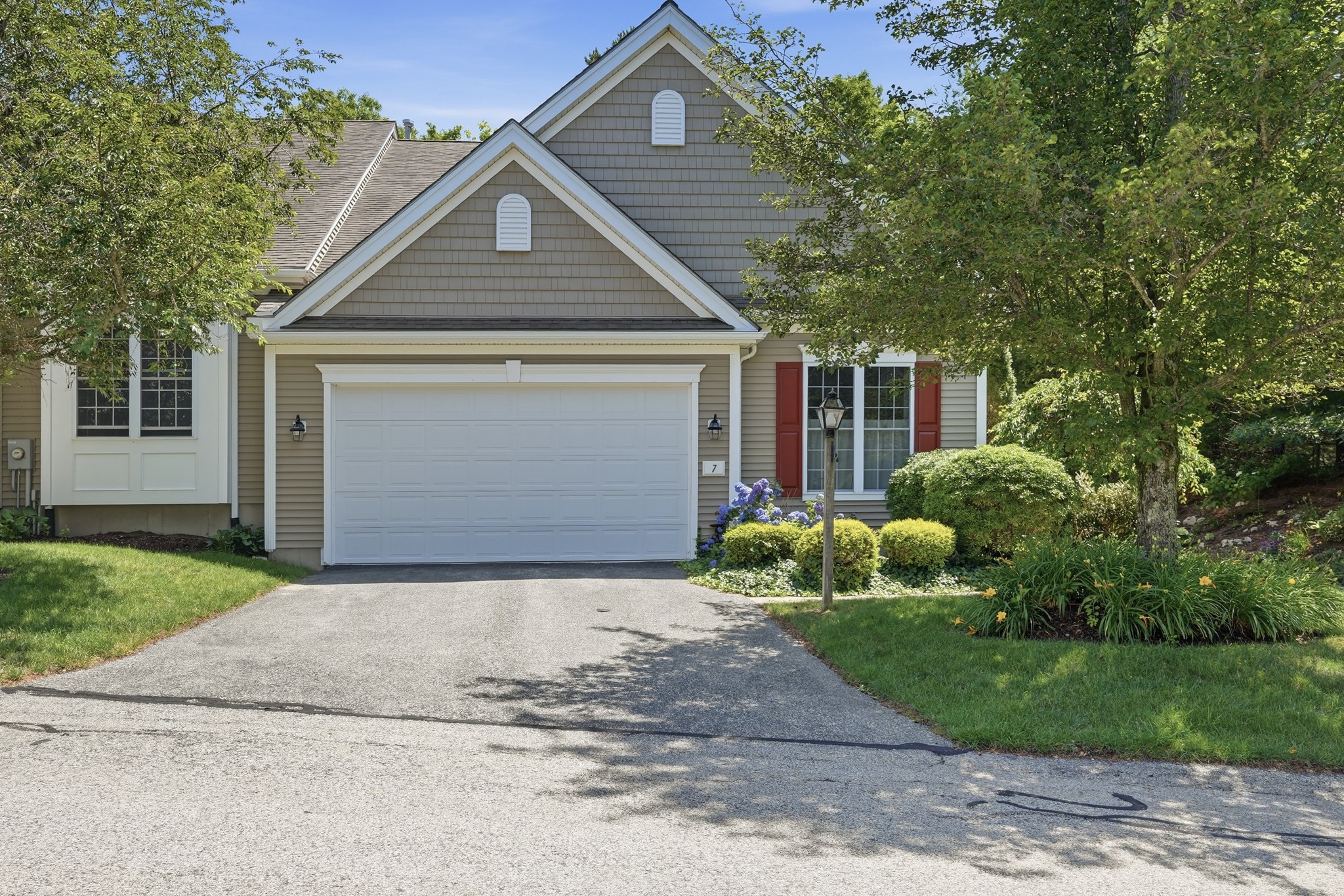 7 Madison Reach