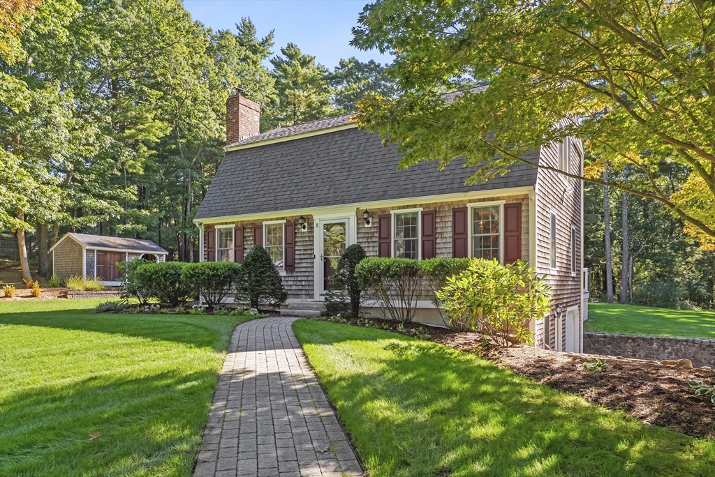 8 Copper Beech Drive