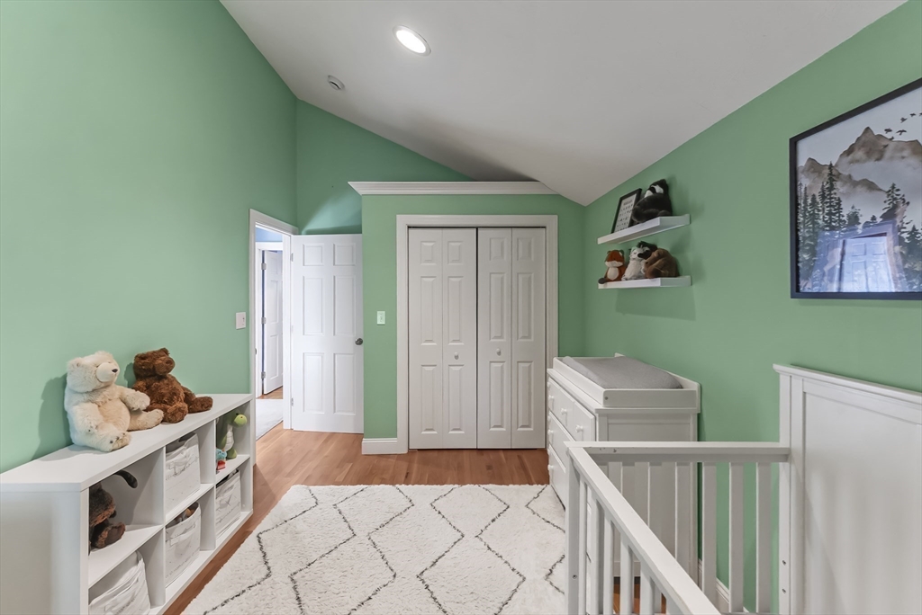 8 Copper Beech Drive