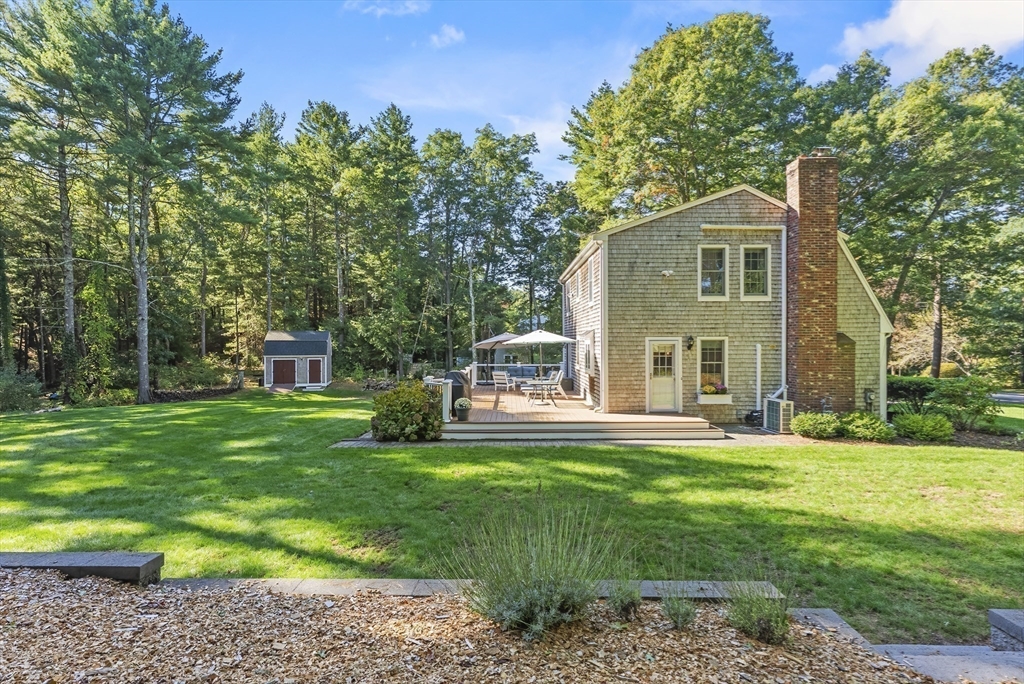 8 Copper Beech Drive