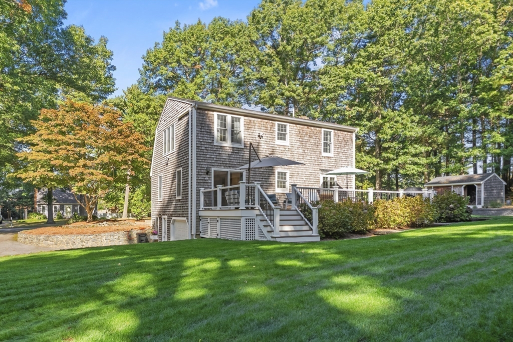 8 Copper Beech Drive