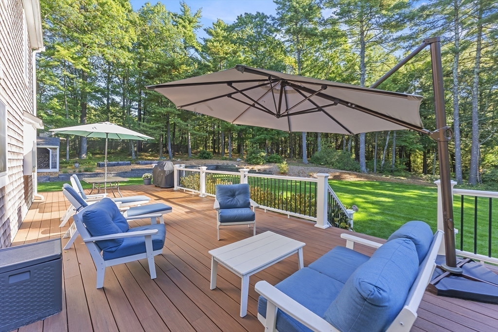 8 Copper Beech Drive