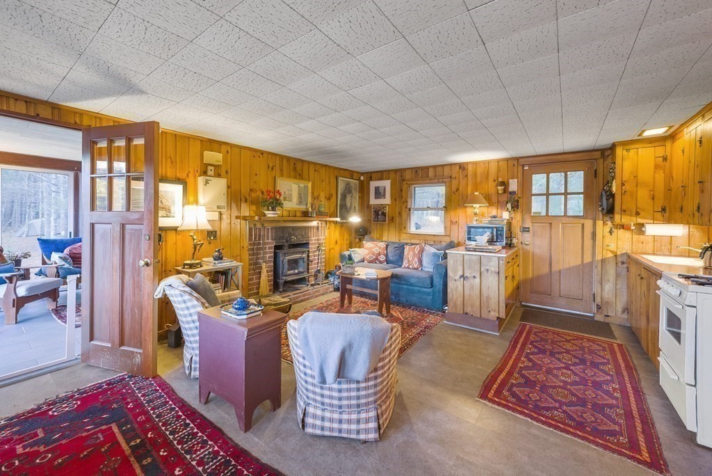1029 Old Sandwich Rd