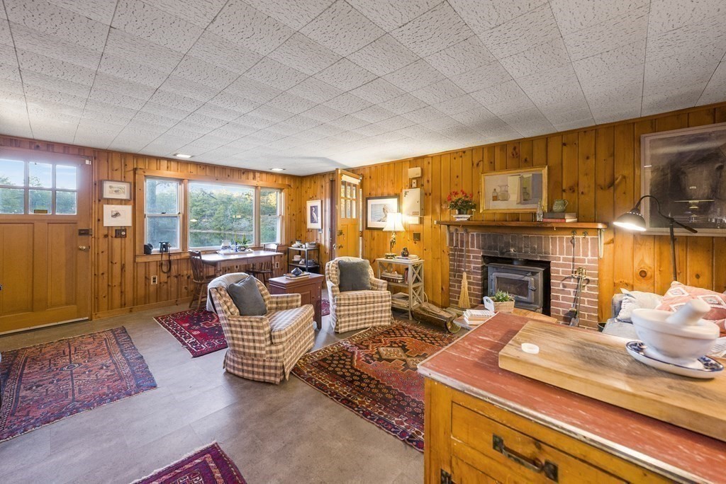 1029 Old Sandwich Rd