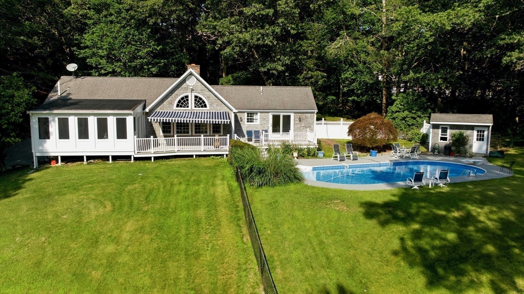 61 Clifford Rd
