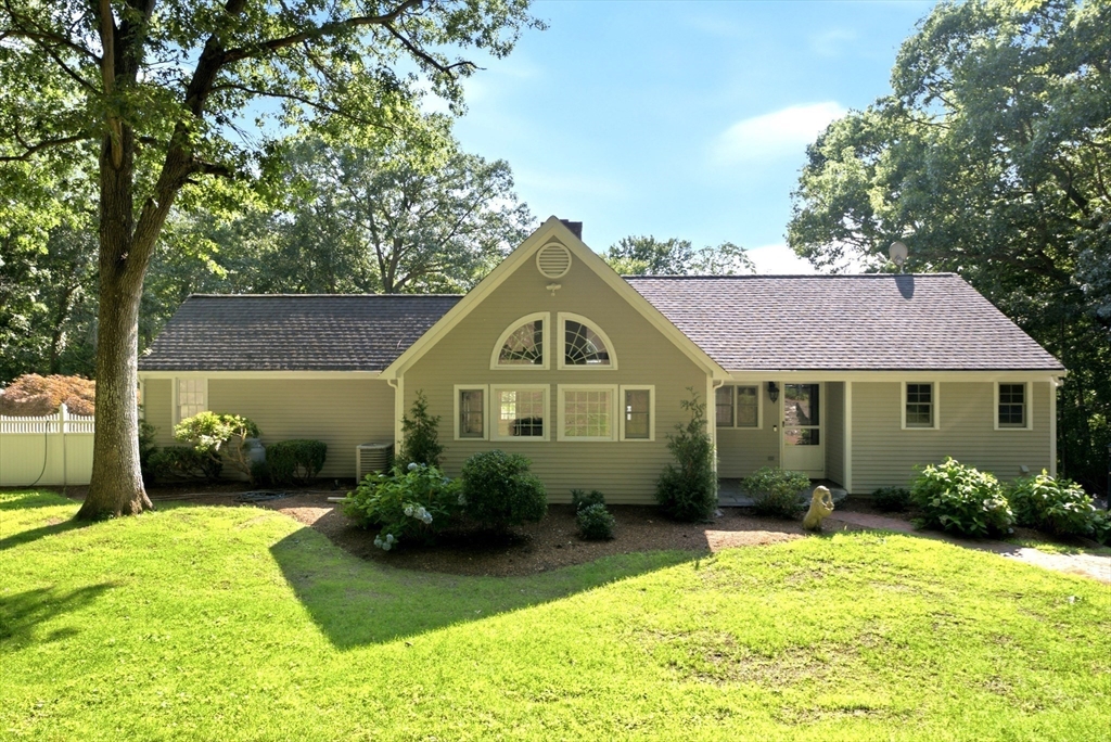 61 Clifford Rd