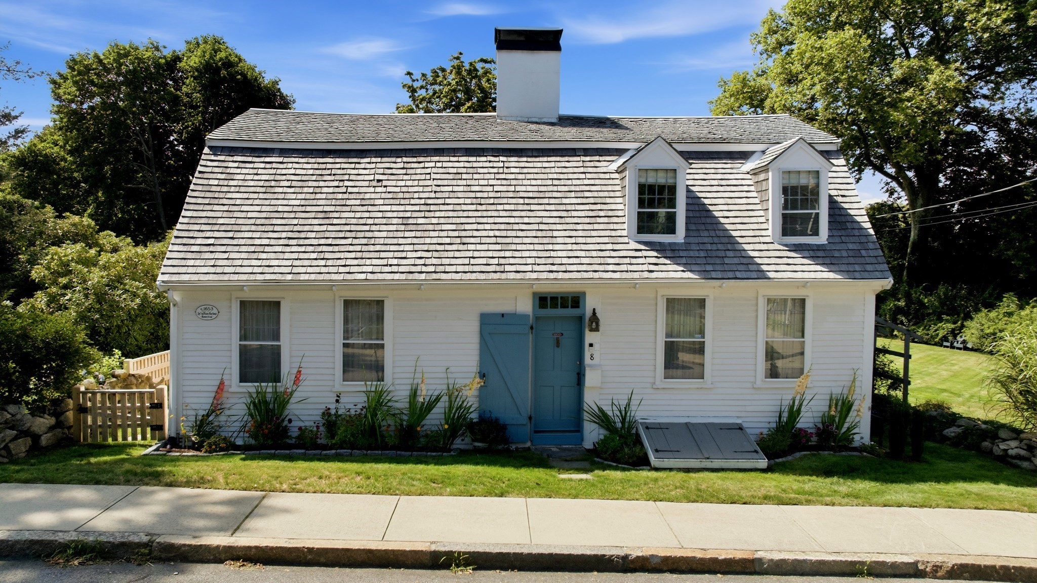 8 Winter St
