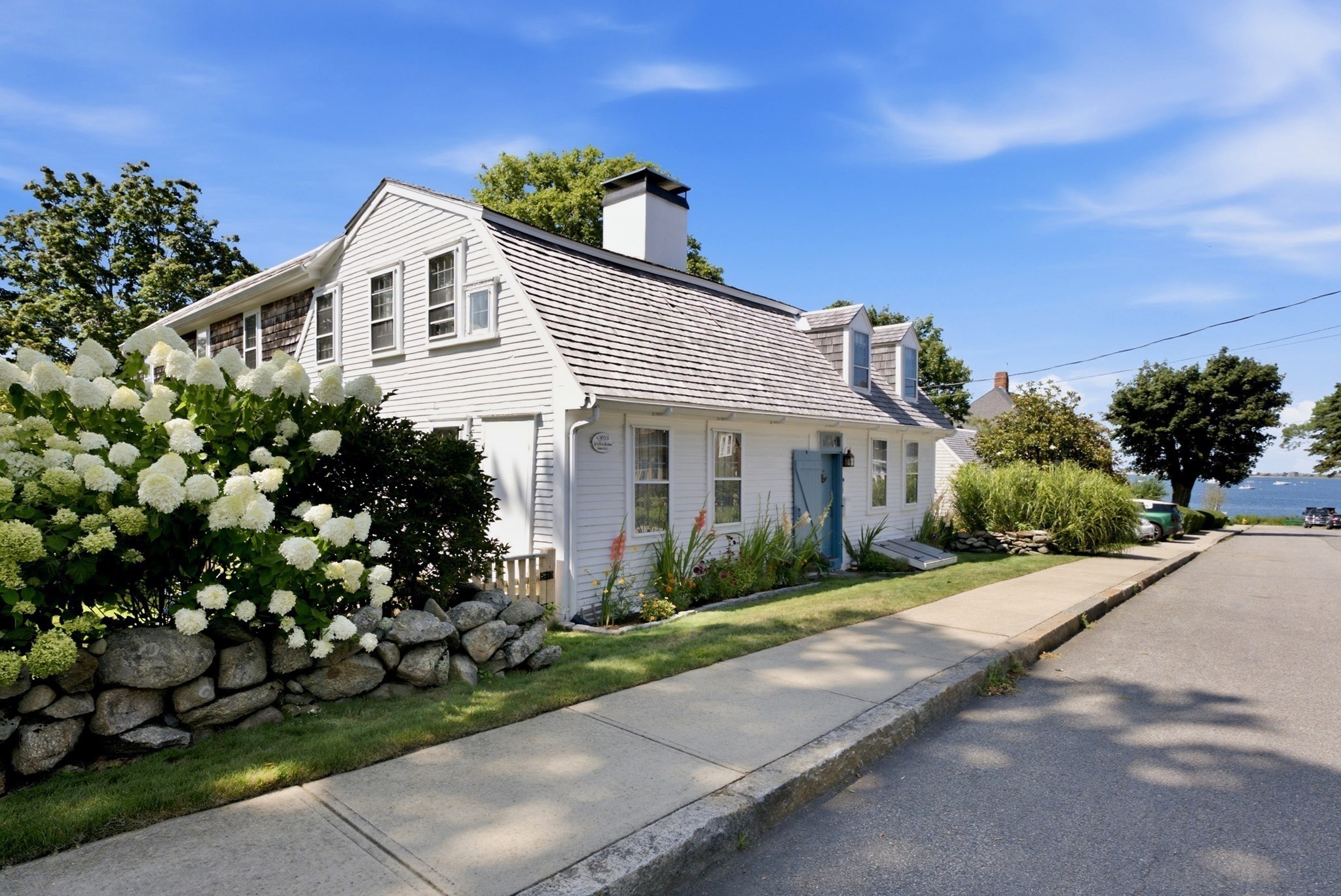8 Winter St