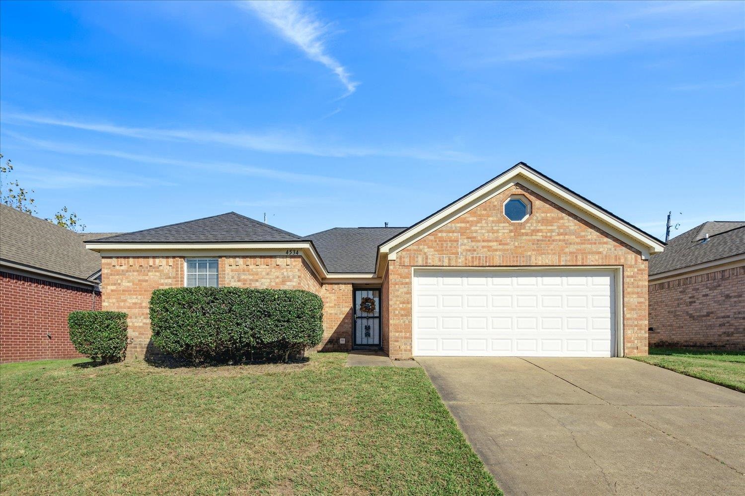 4534 CEDAR LEAF CV