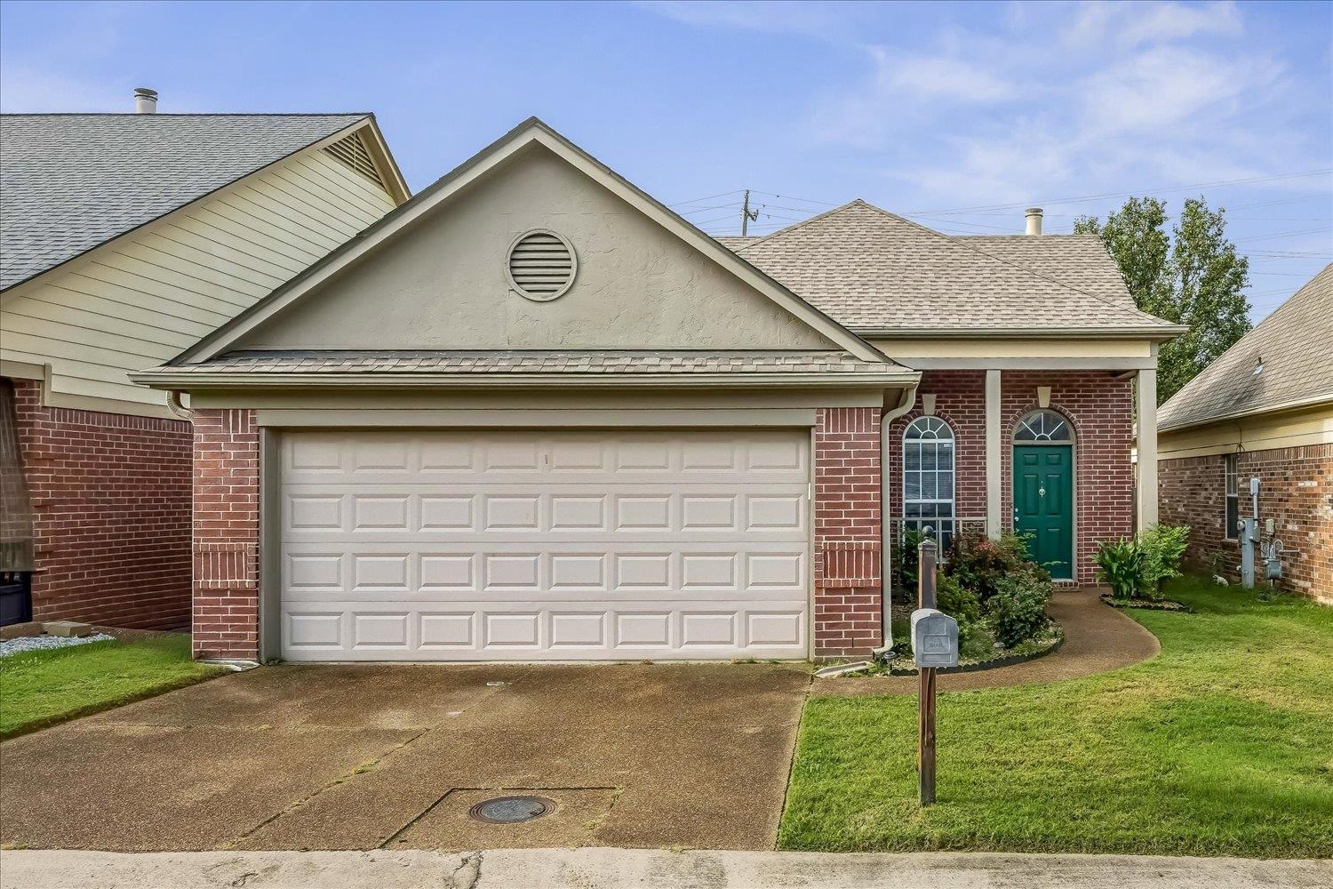 9151 S BERRY GARDEN CIR