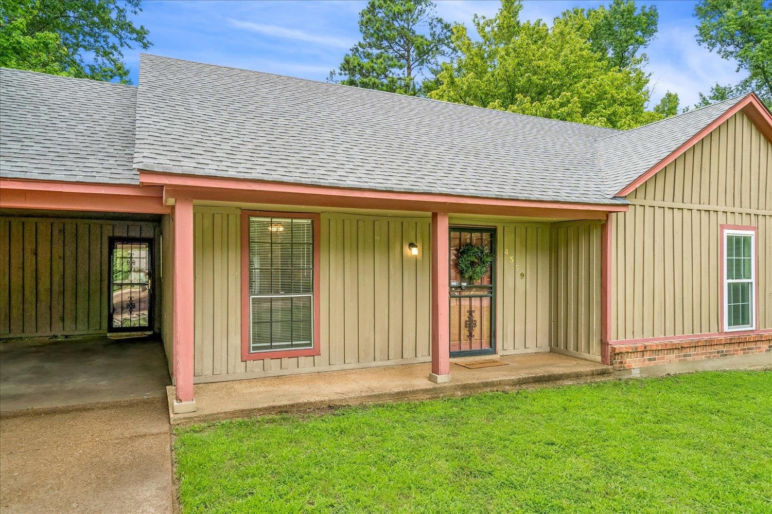 4379 HUNT CLIFF TRCE