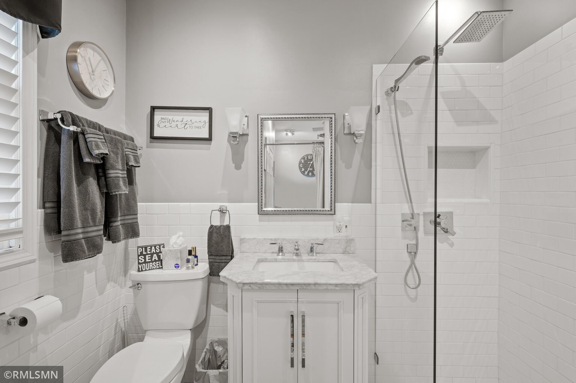 1418 Adams Street NE