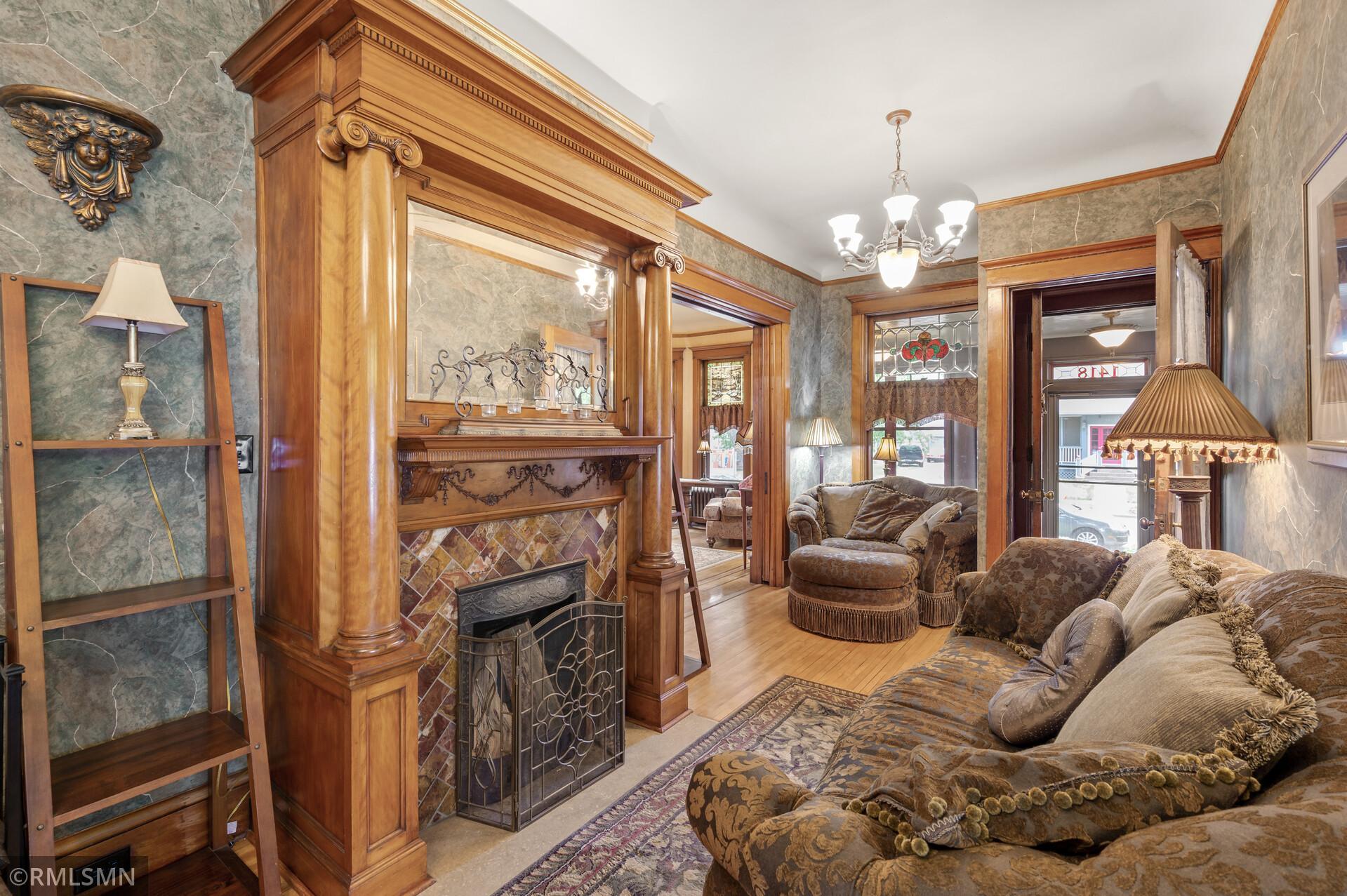 1418 Adams Street NE