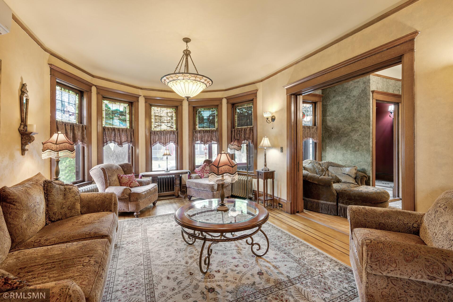 1418 Adams Street NE