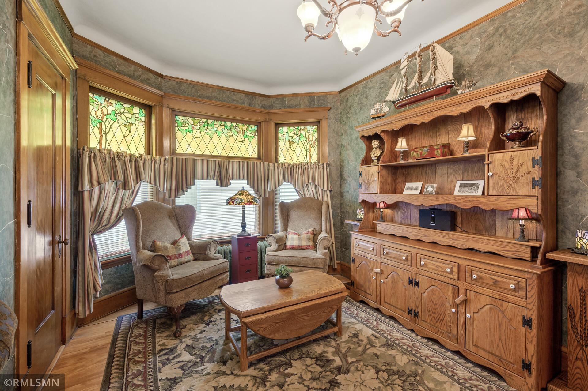 1418 Adams Street NE