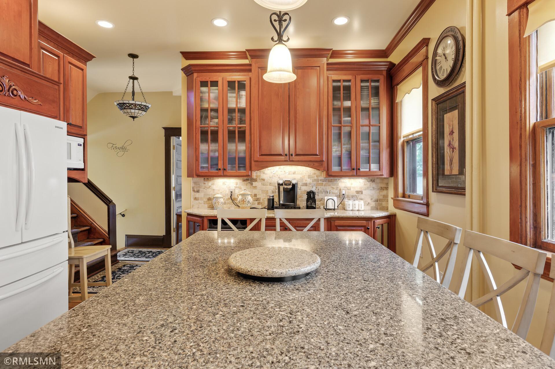 1418 Adams Street NE