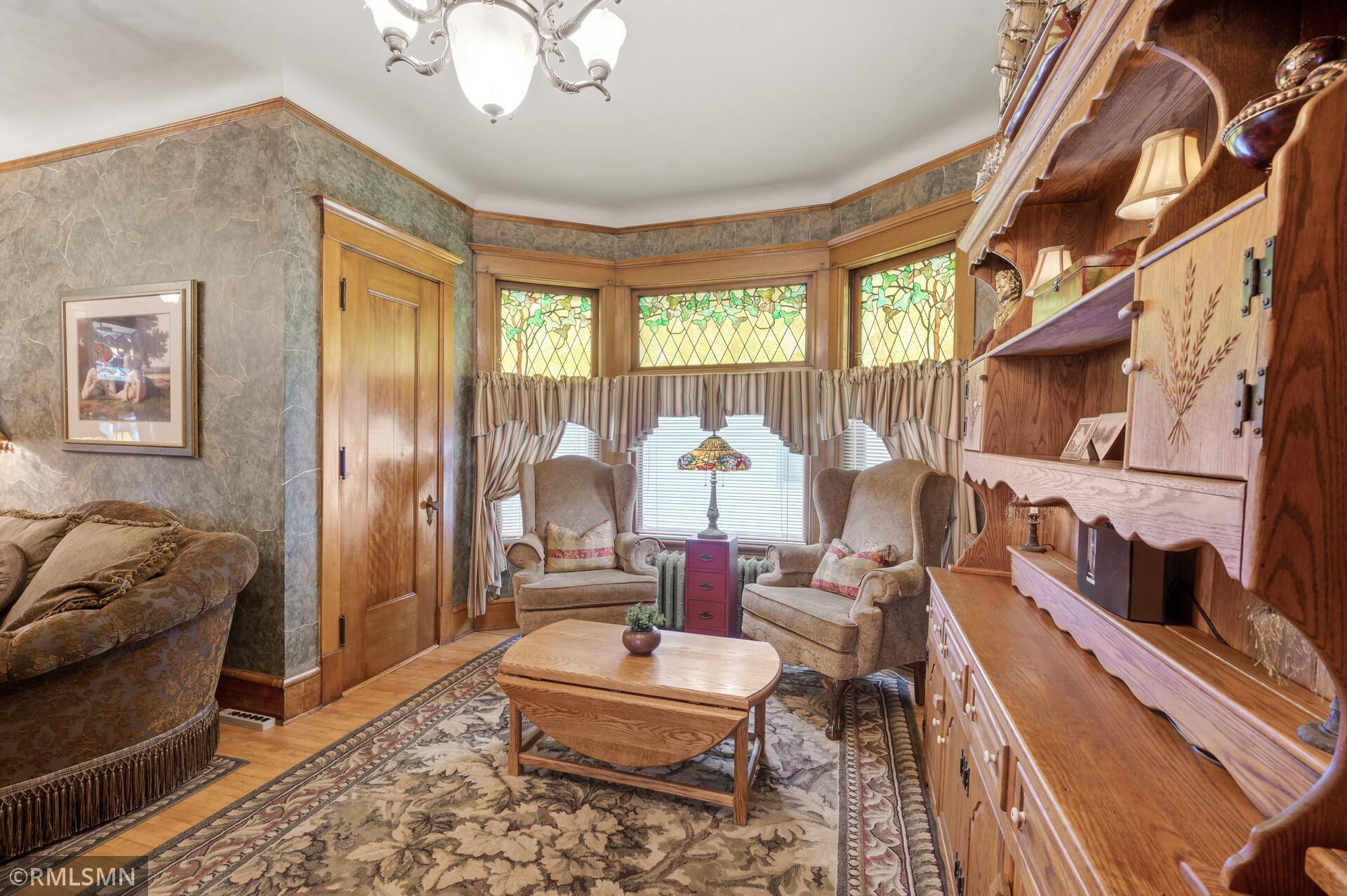 1418 Adams Street NE