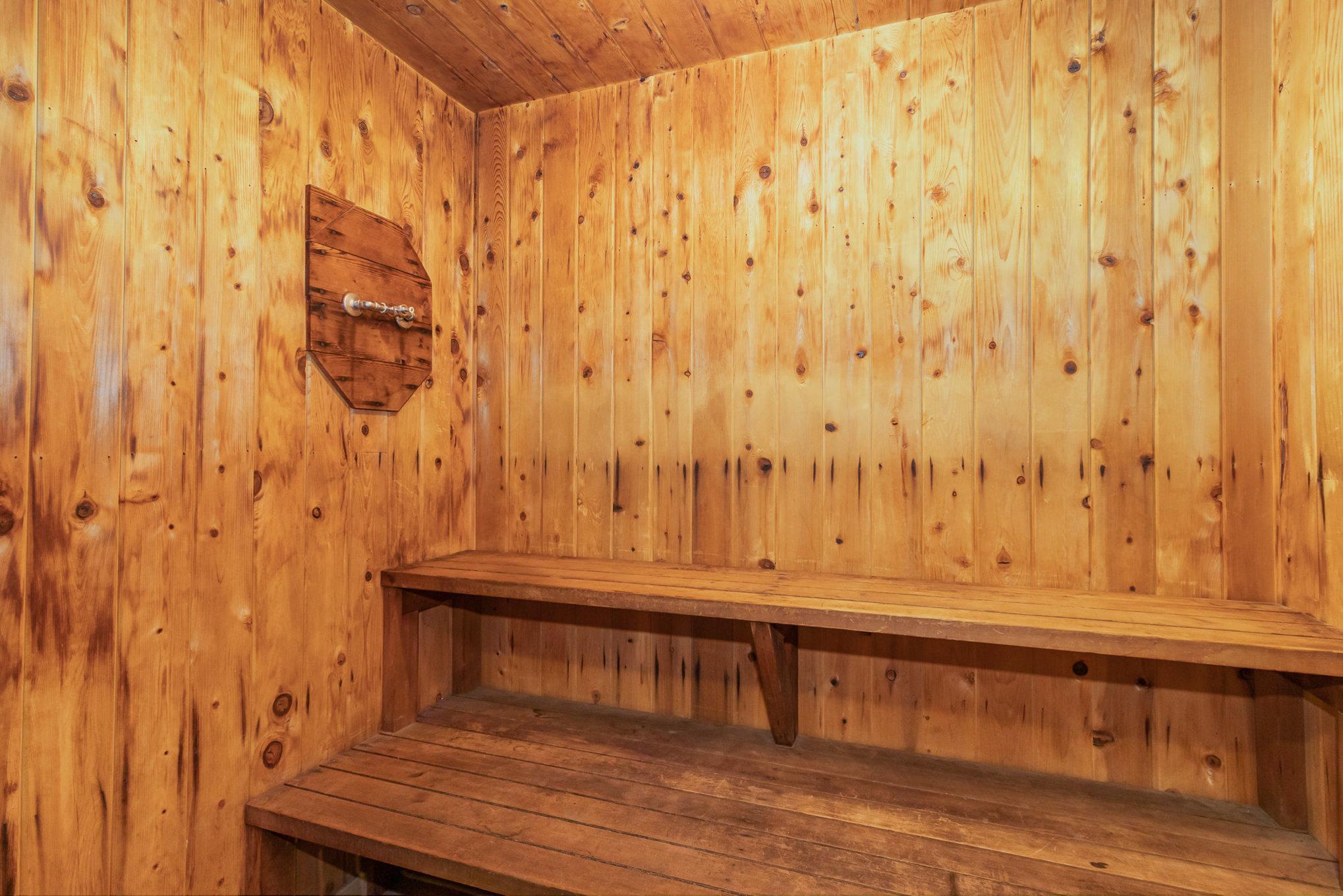 333 8th Street SE Unit: 105