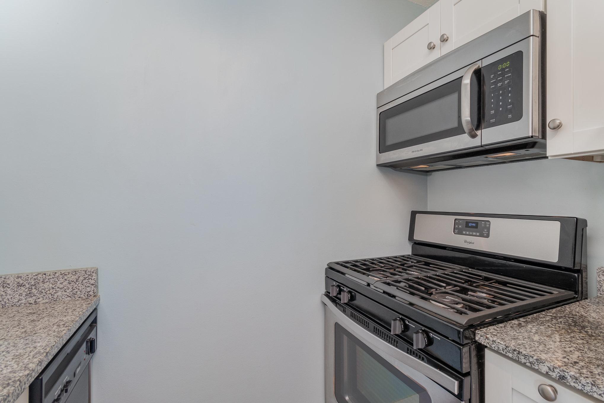 333 8th Street SE Unit: 105