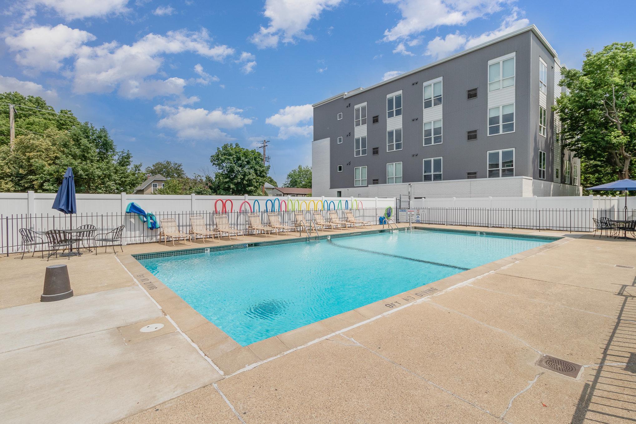 333 8th Street SE Unit: 105