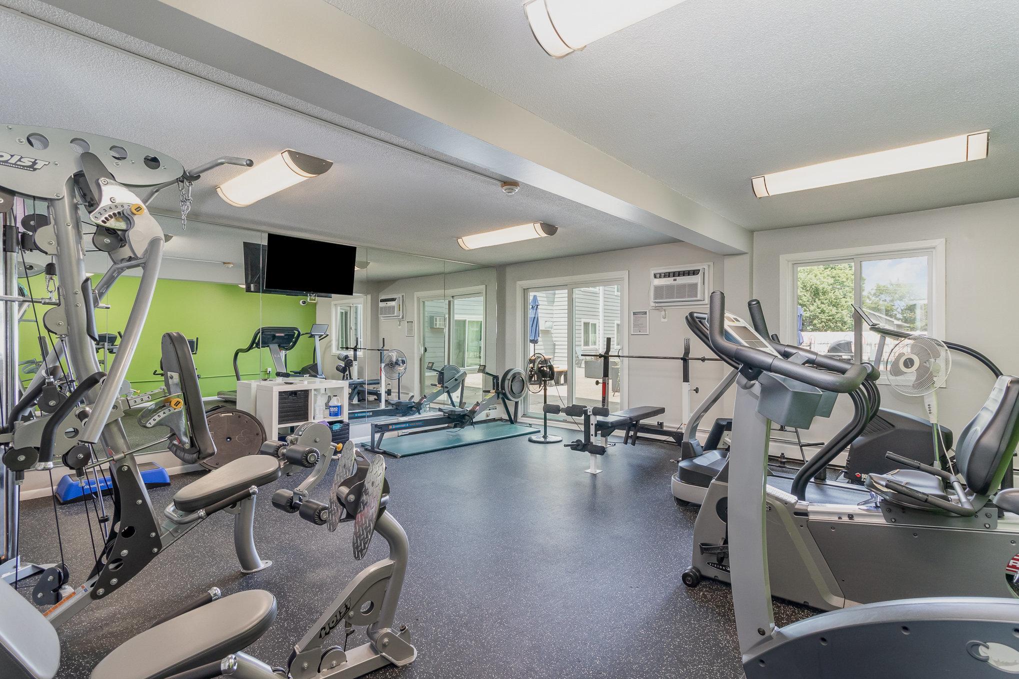 333 8th Street SE Unit: 105