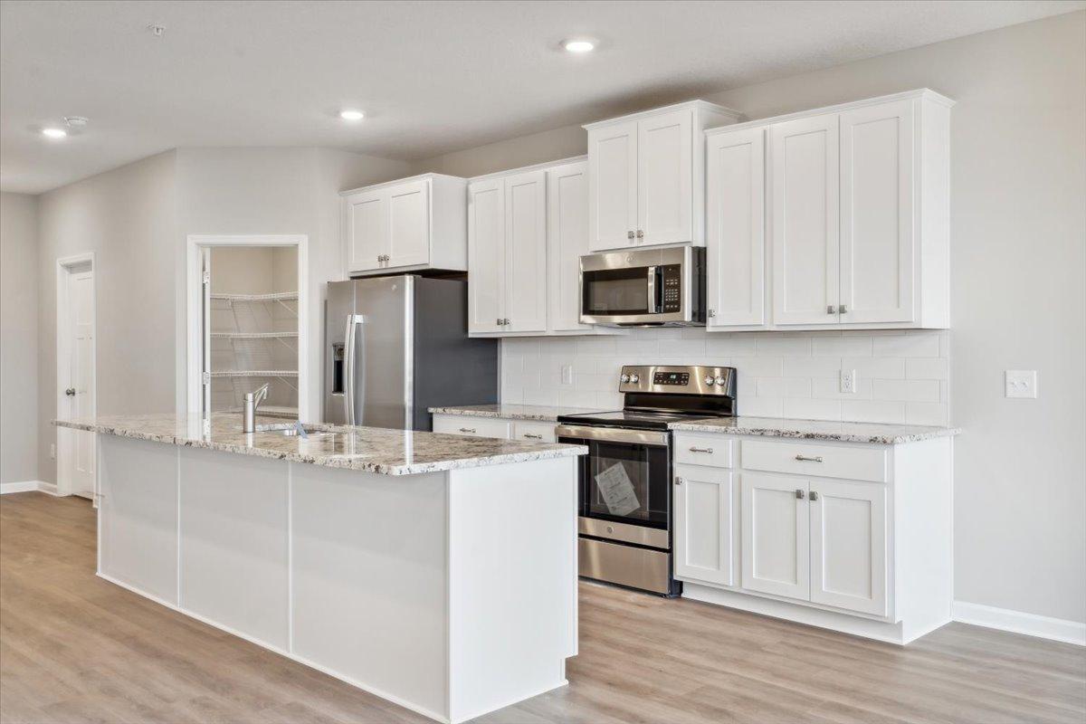 6727 Bluestem Way