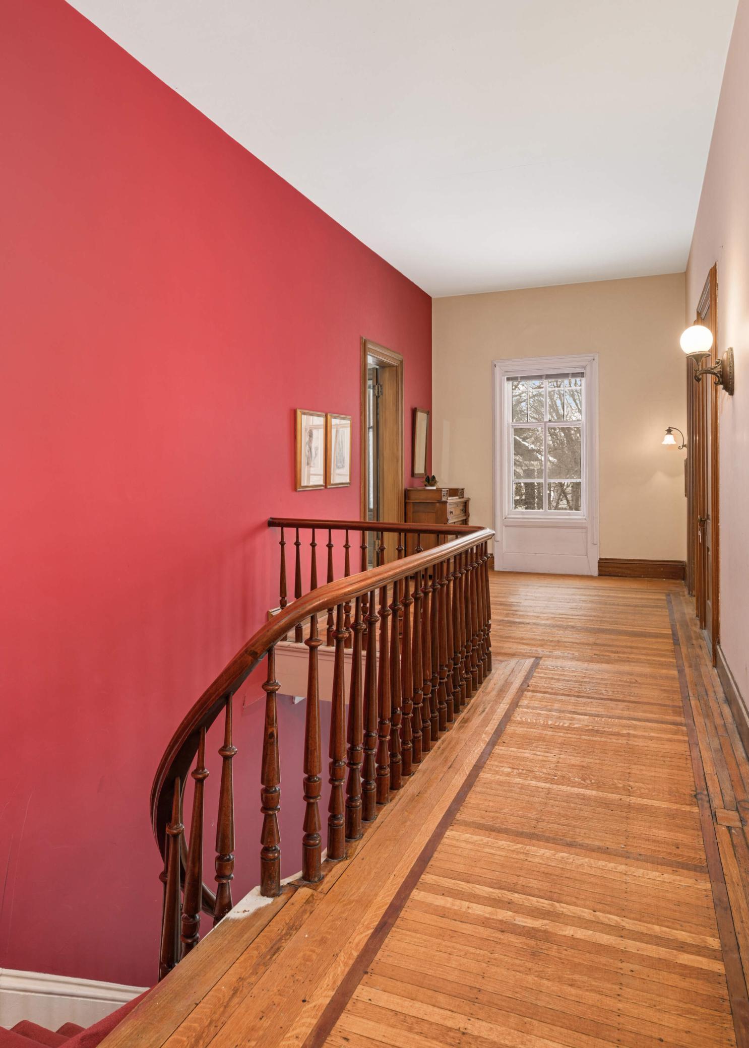 424 5th Street SE