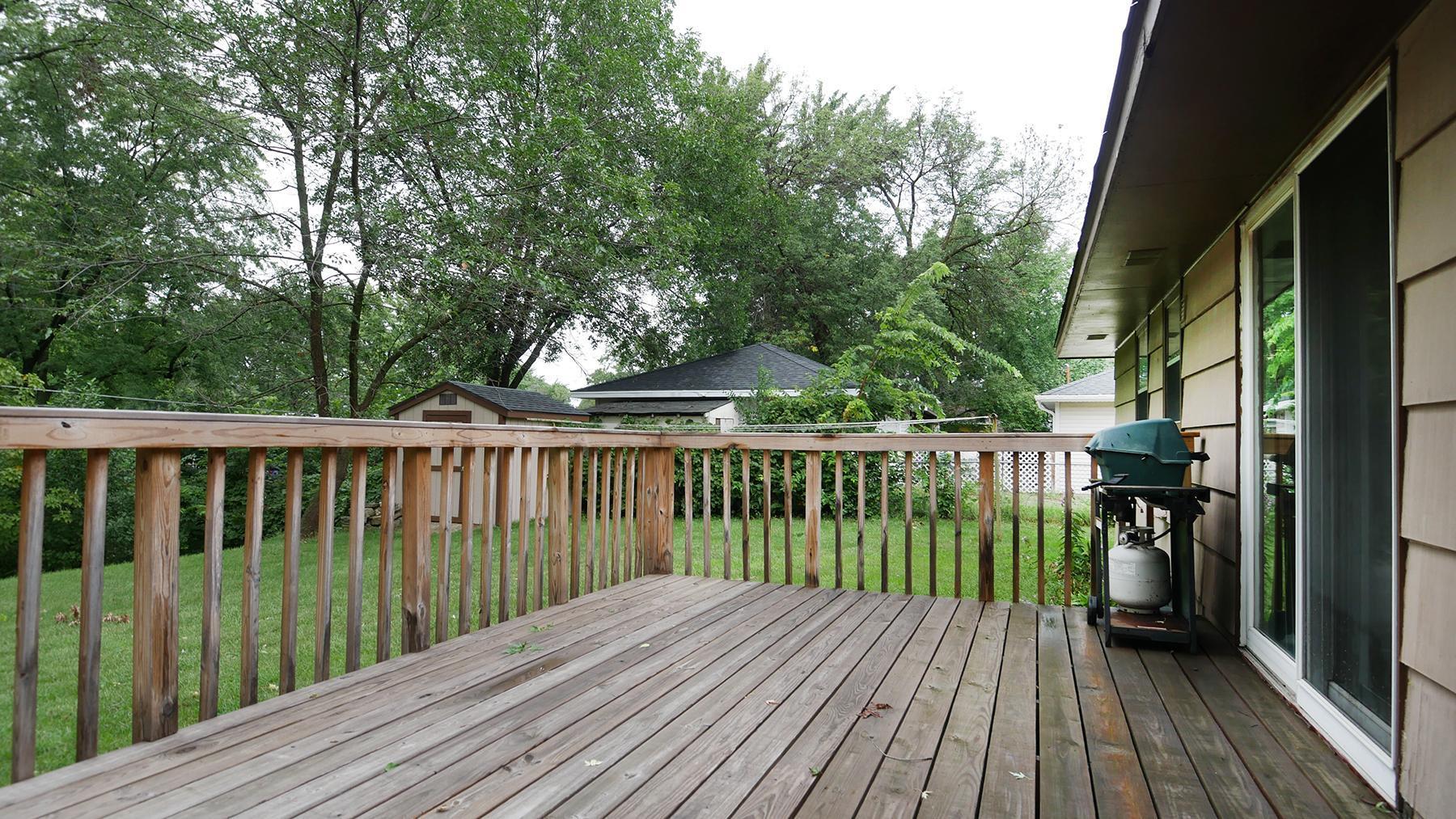 11848 Larch Street NW