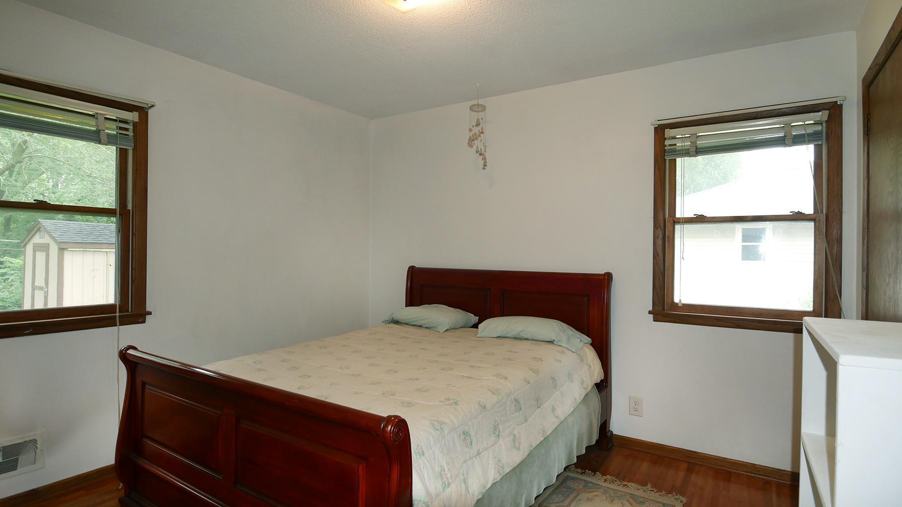 11848 Larch Street NW