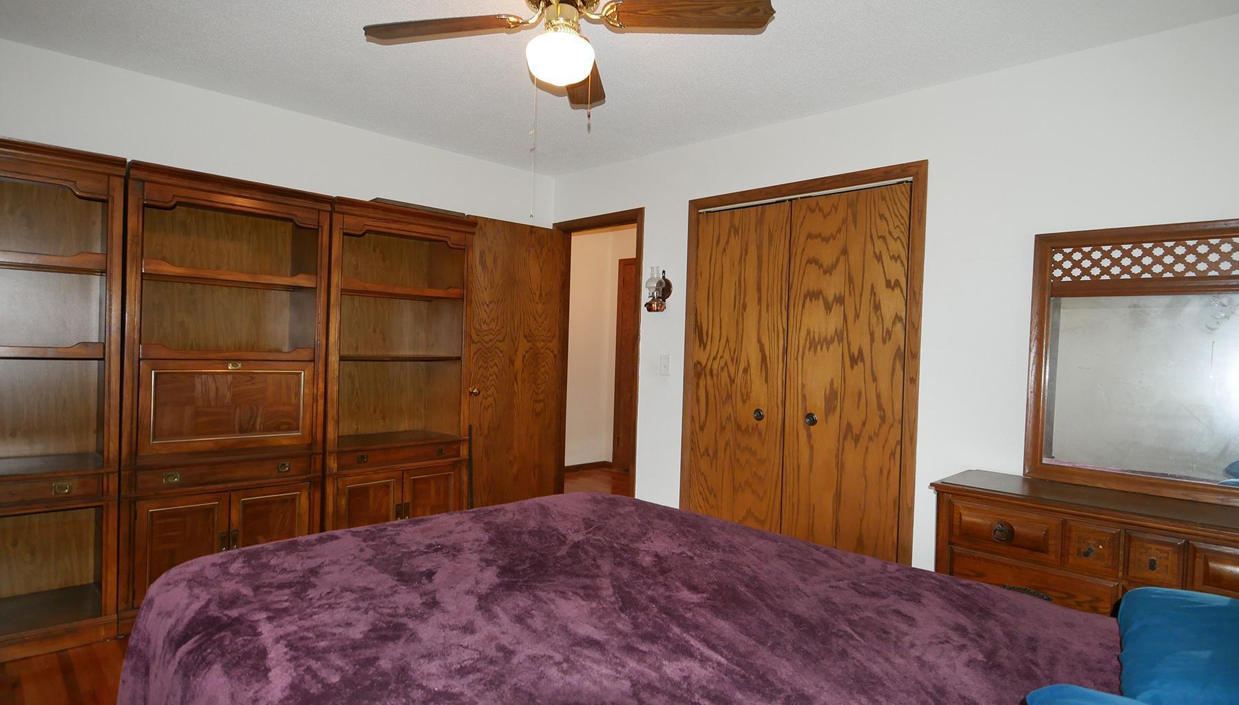 11848 Larch Street NW