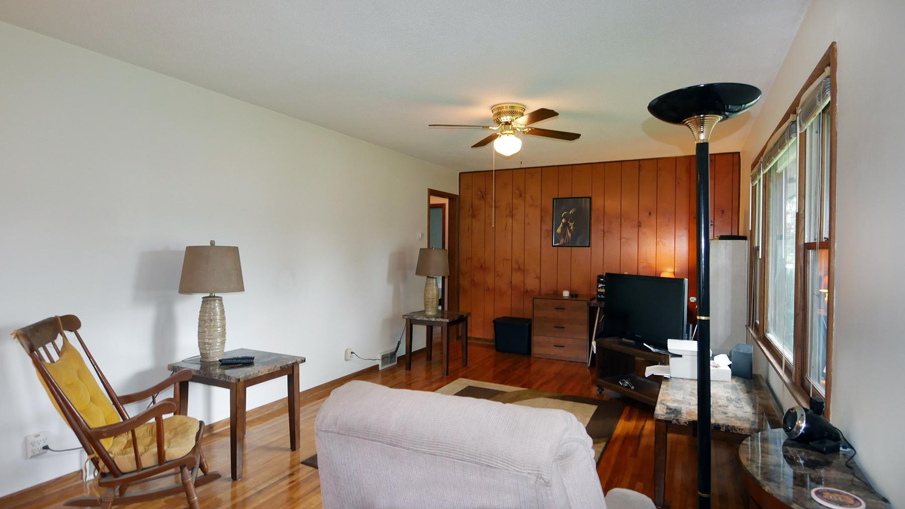 11848 Larch Street NW