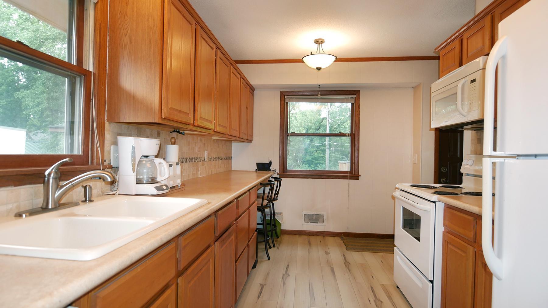 11848 Larch Street NW