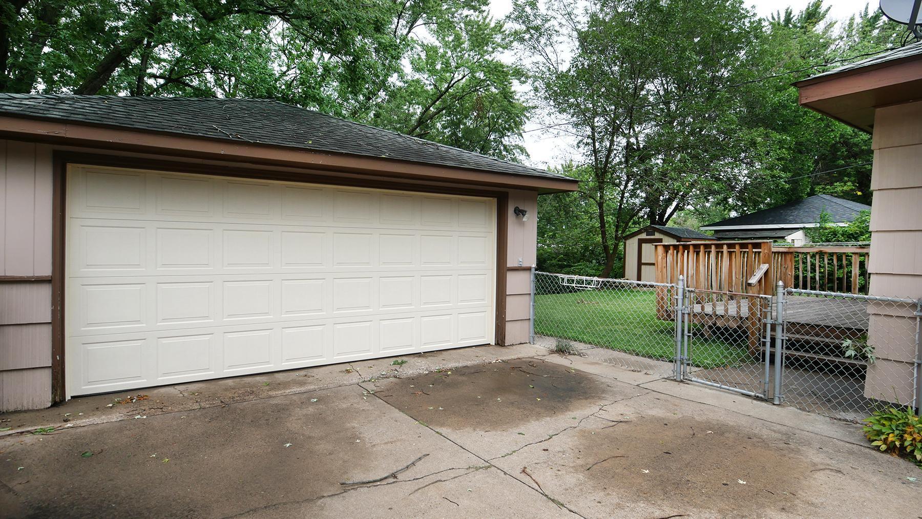 11848 Larch Street NW