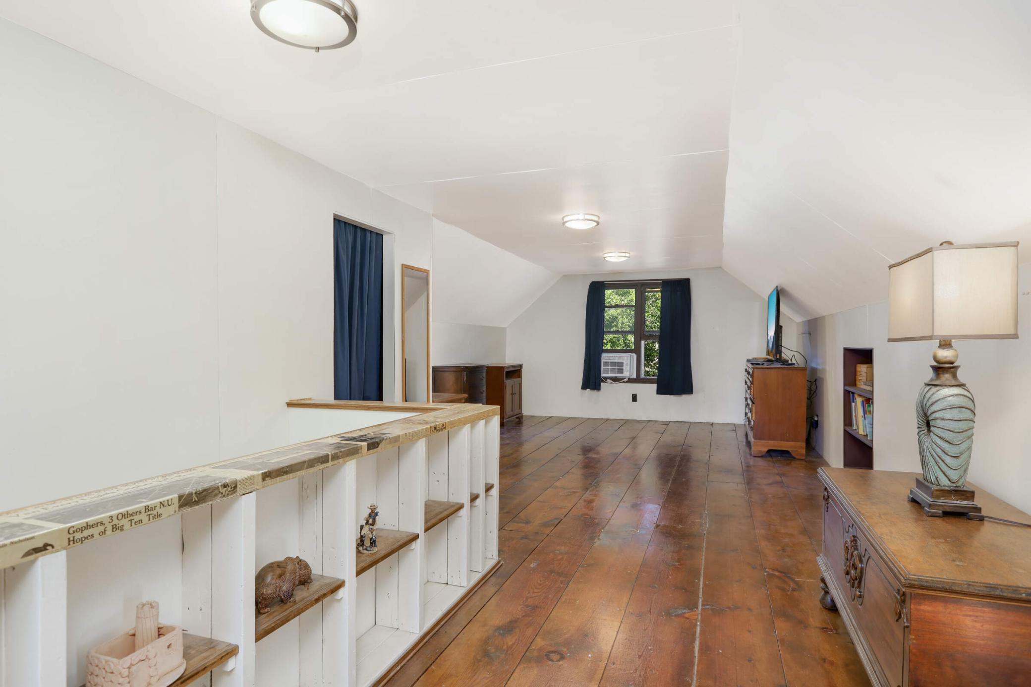 7886 Sunnyside Road