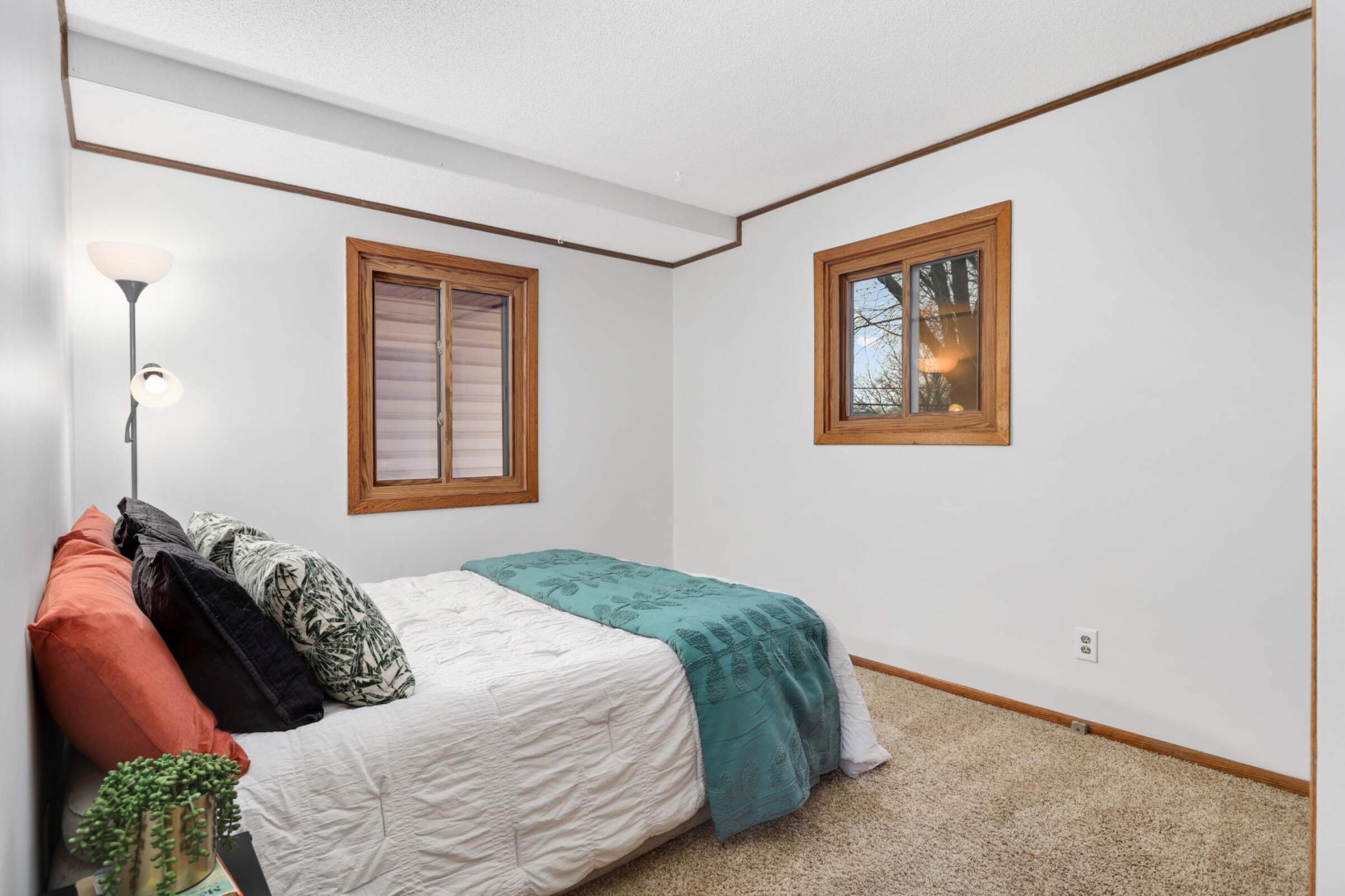 4756 Stinson Boulevard NE