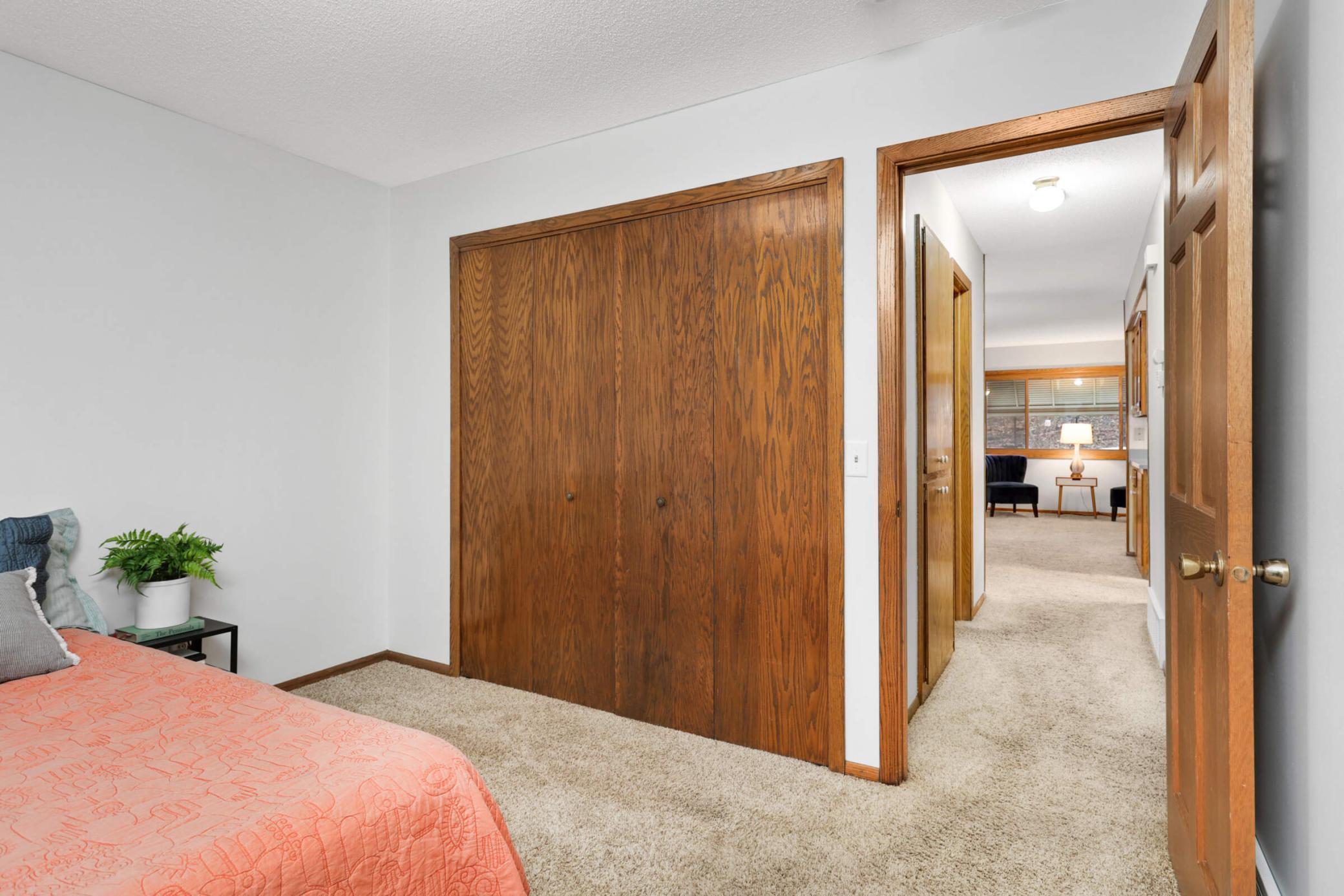 4756 Stinson Boulevard NE