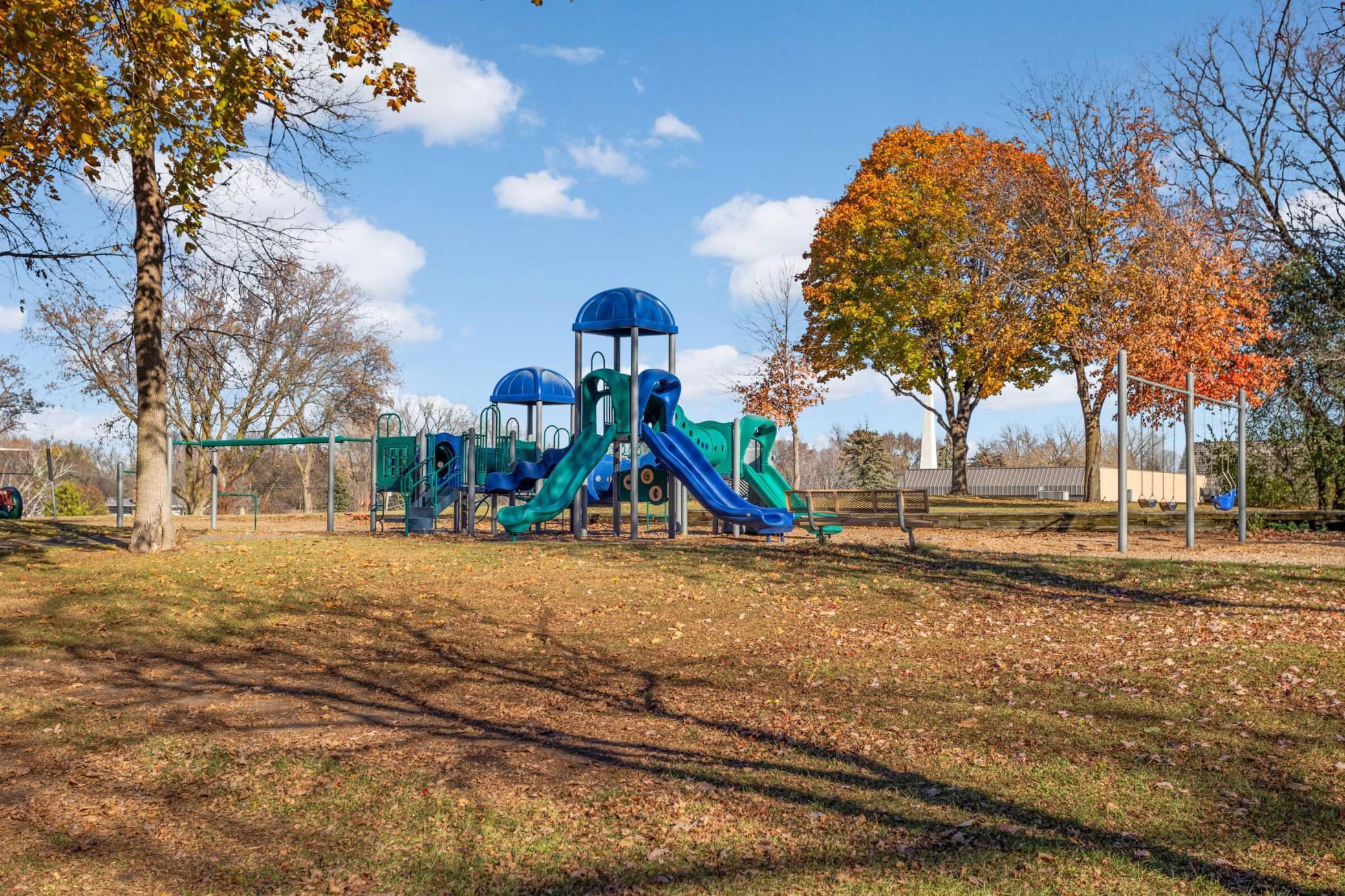 4756 Stinson Boulevard NE