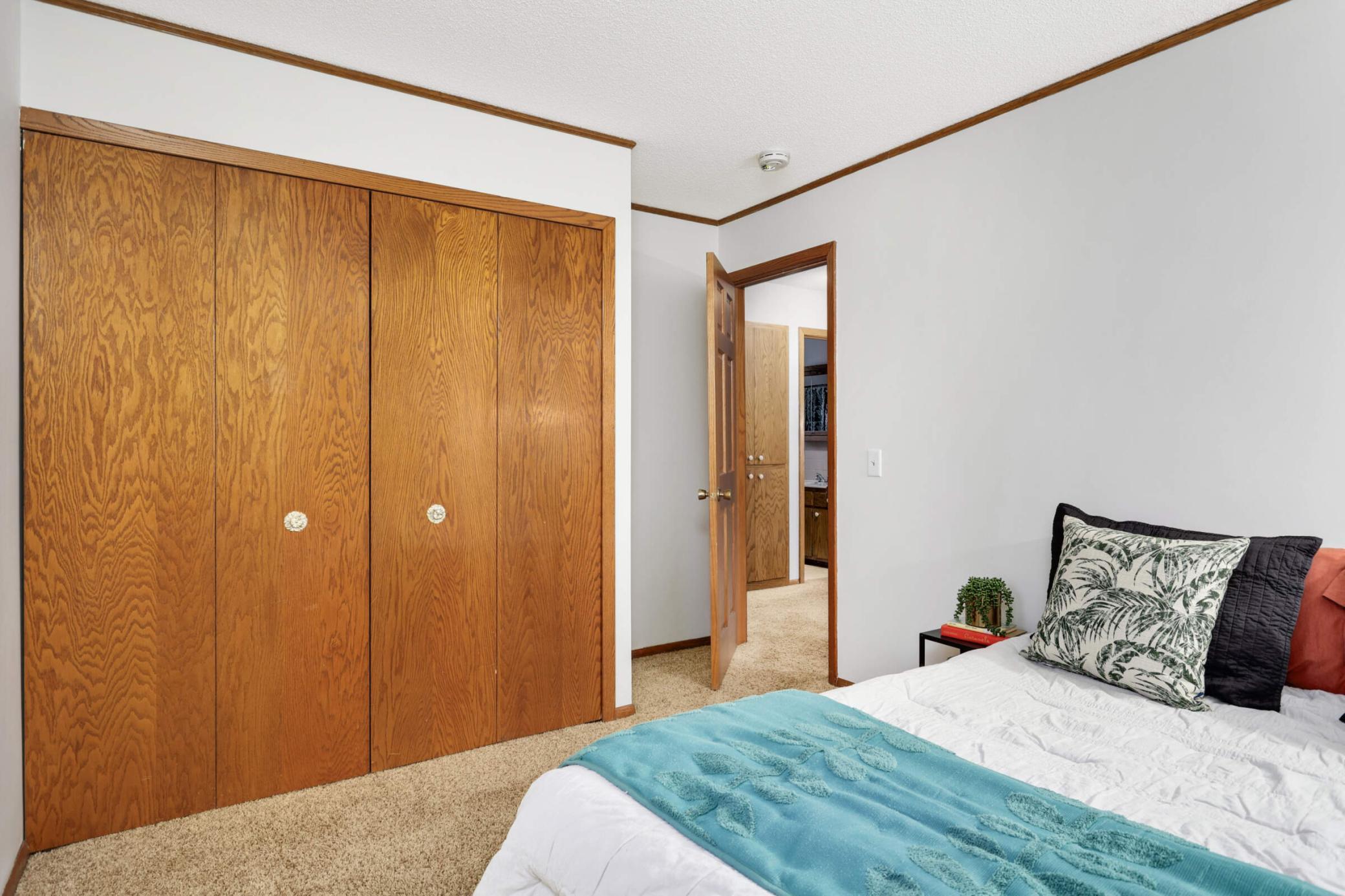 4756 Stinson Boulevard NE