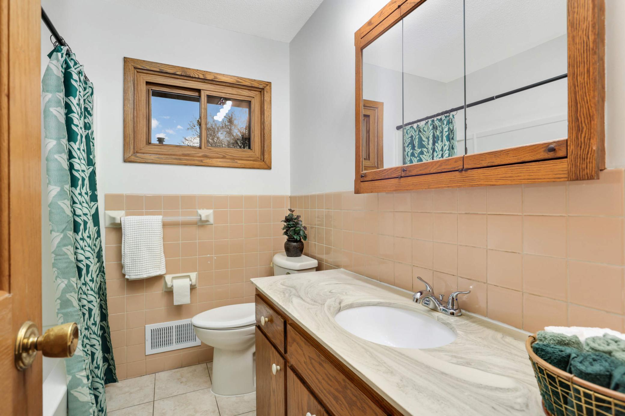 4756 Stinson Boulevard NE