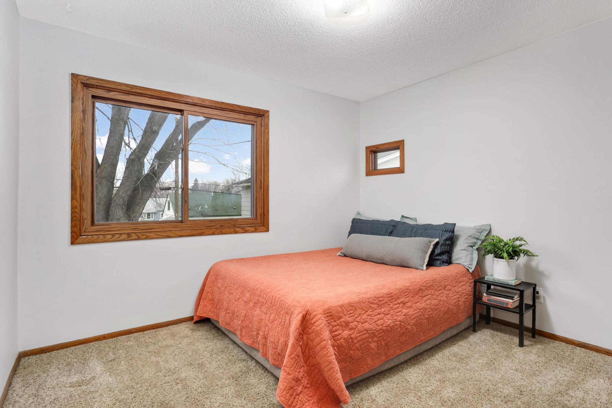 4756 Stinson Boulevard NE