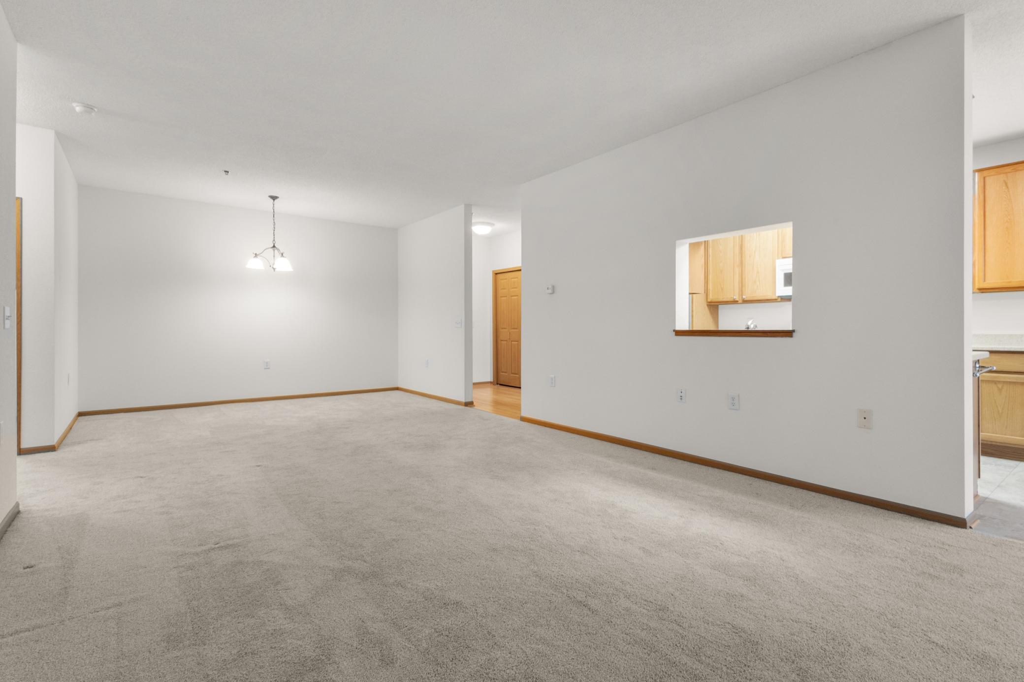 15001 Burnhaven Drive Unit: 201