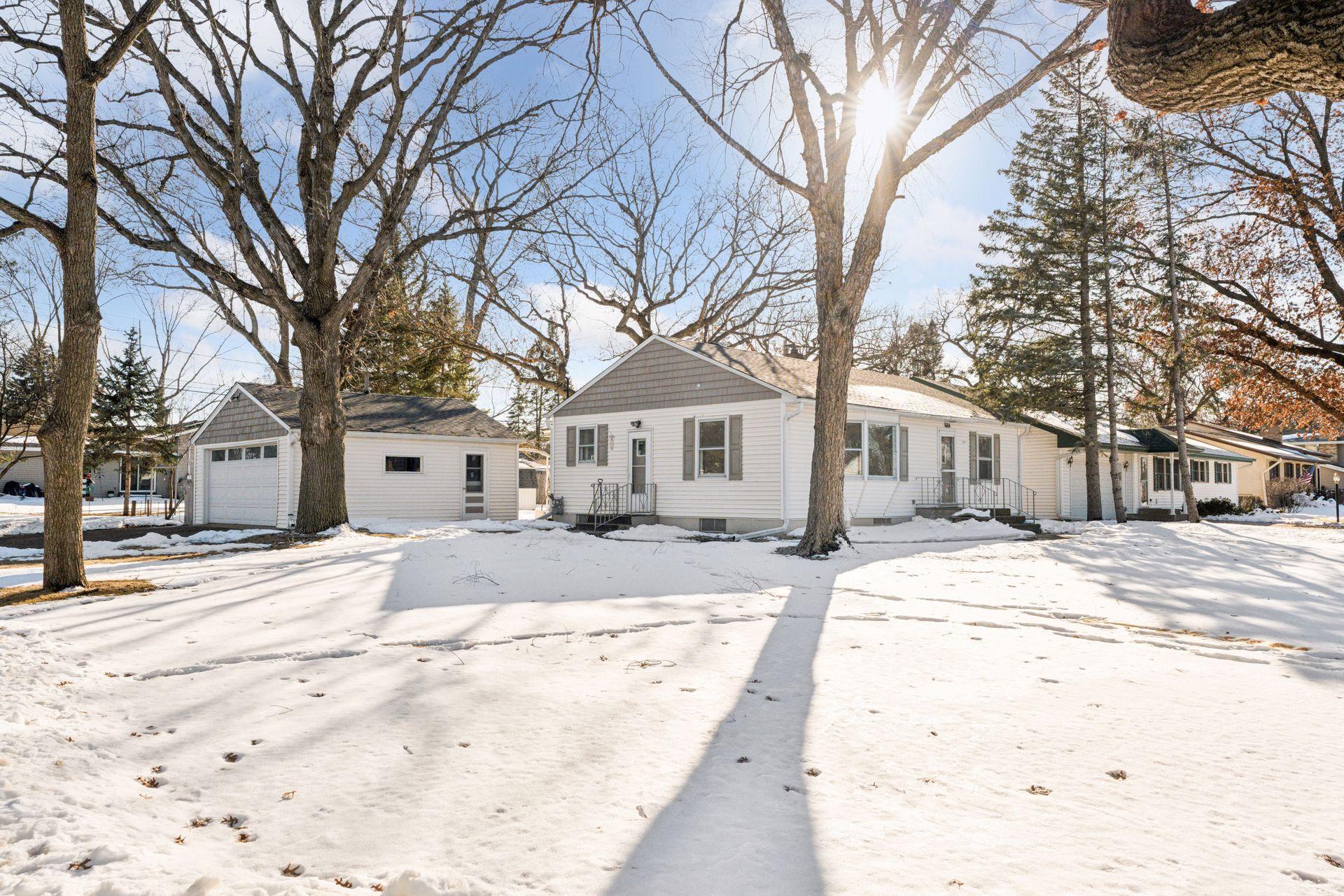 684 County Road B2 W