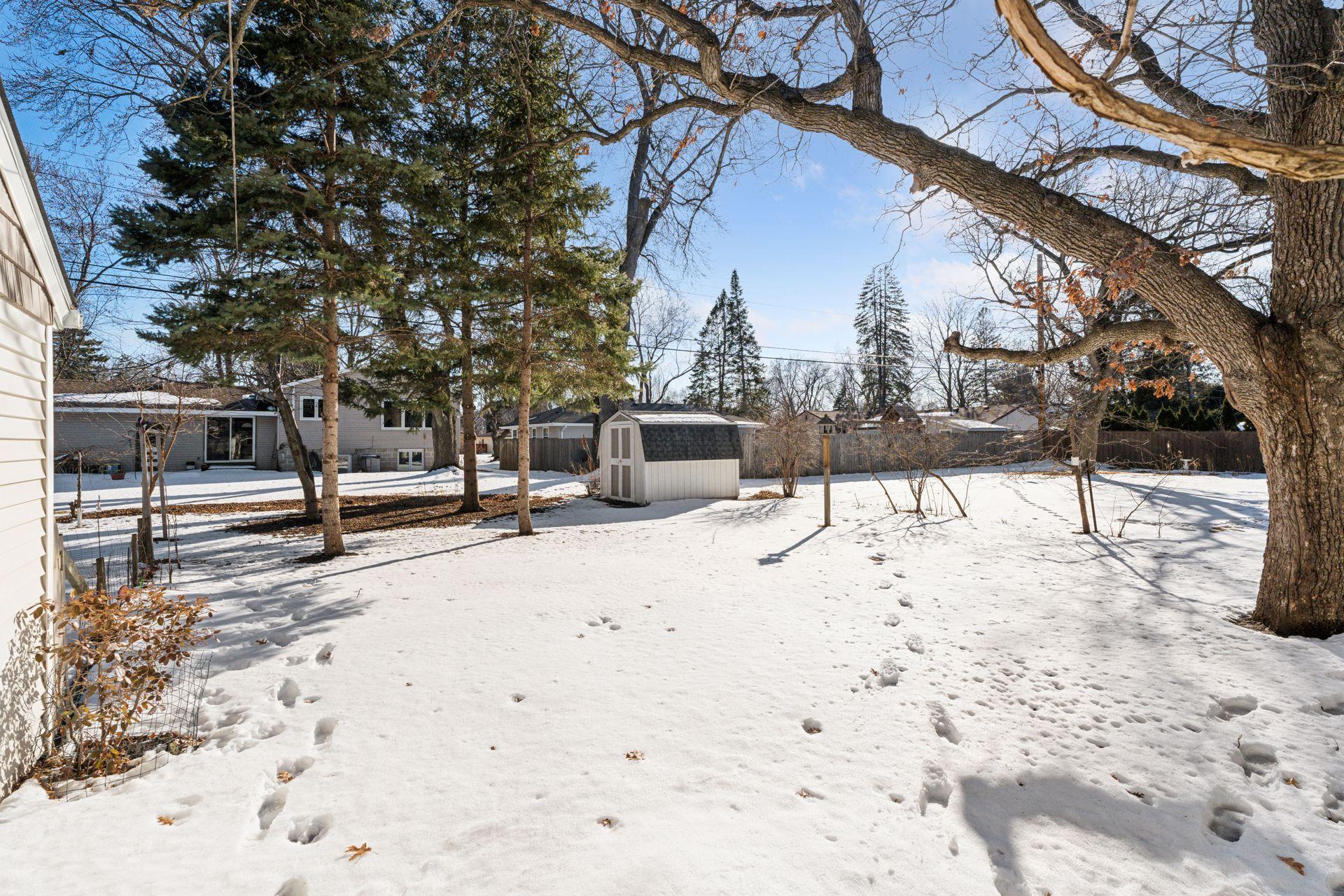 684 County Road B2 W