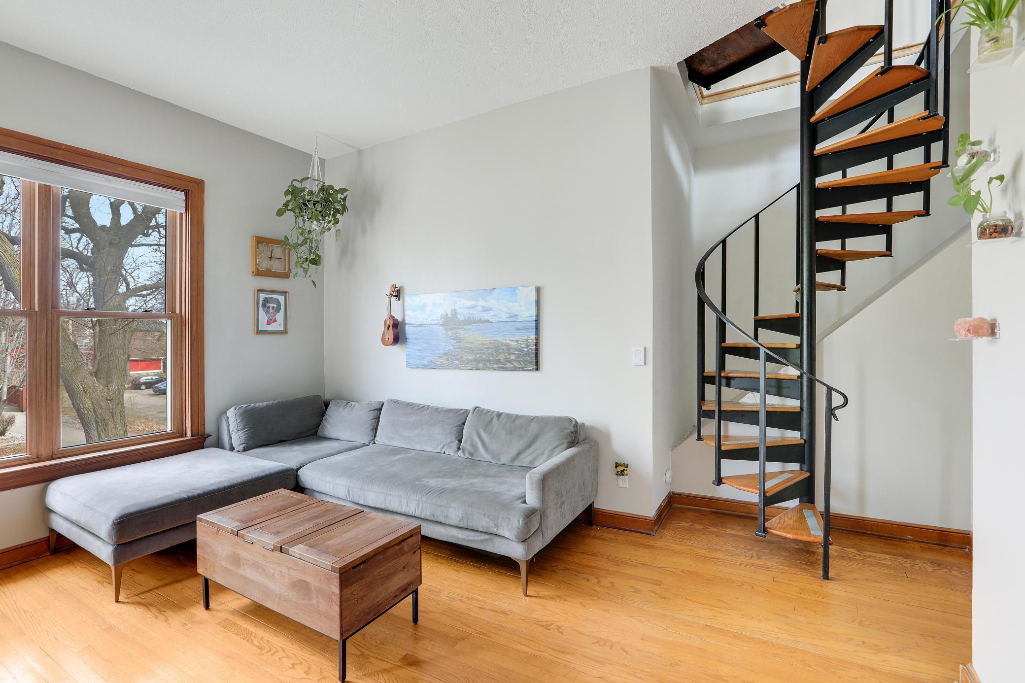 460 Marshall Avenue Unit: D