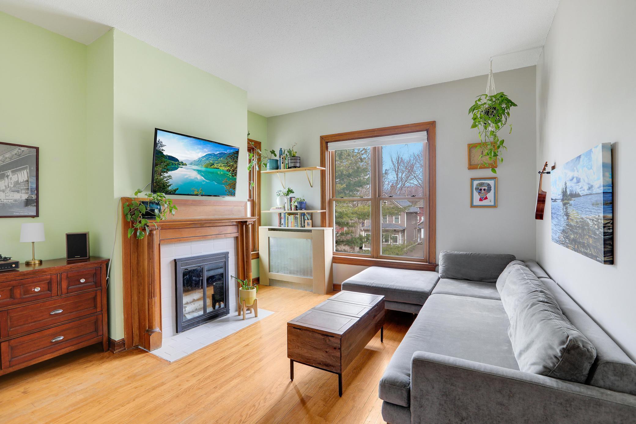 460 Marshall Avenue Unit: D