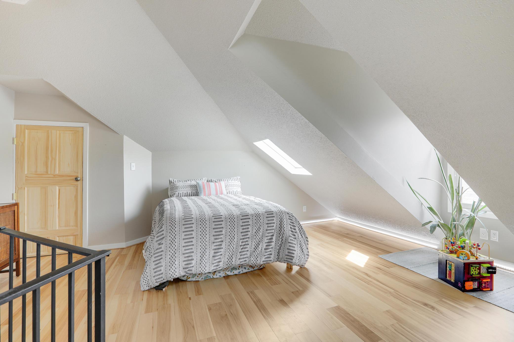 460 Marshall Avenue Unit: D